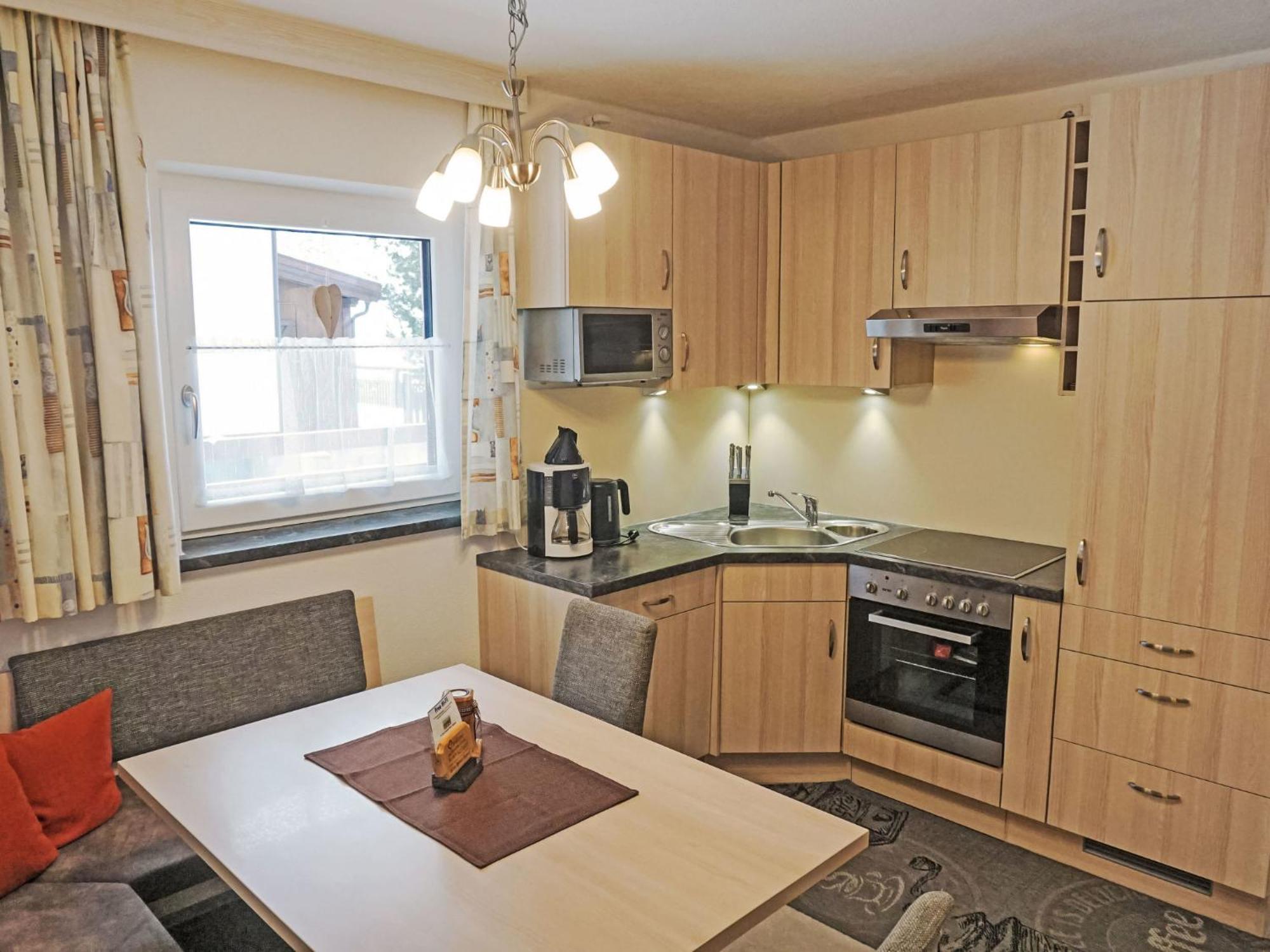 Apartment Daheim - Edelweiss - Pzt382 By Interhome Plangeross Bagian luar foto